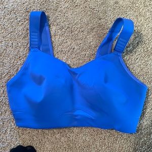 Lululemon swift speed bra size 36DD